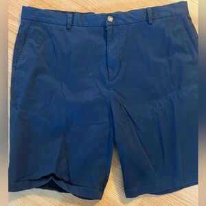 Vineyard Vines‎ Breaker Short. Size 42